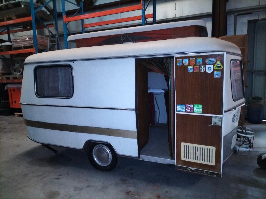Ériba Triton 1963, Caravanes & Camping, Caravanes, Particulier, jusqu'à 3, 500 - 750 kg, Eriba, Réfrigérateur, Enlèvement