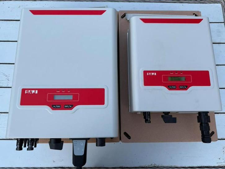 Onduleurs Saj 2 type Sununo Plus, Bricolage & Construction, Panneaux solaires & Accessoires, Comme neuf, Enlèvement