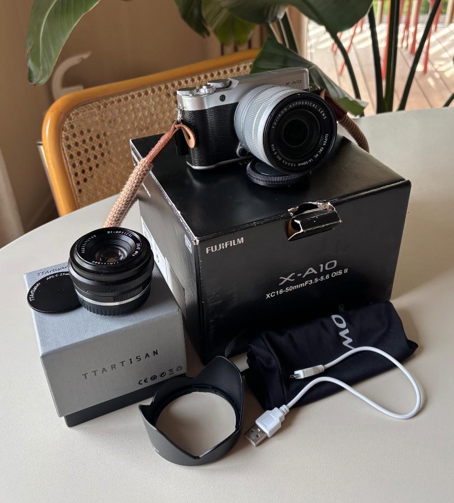 Fujifilm X-A10 camera + Kitlens & TTArtisan 25mm f/2, Audio, Tv en Foto, Ophalen, Zo goed als nieuw, Compact, Fuji