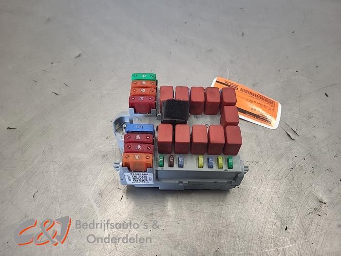 Boîte à fusibles d'un Fiat Ducato, Autos : Pièces & Accessoires, Électronique & Câbles, Fiat, Utilisé, 3 mois de garantie, Enlèvement ou Envoi