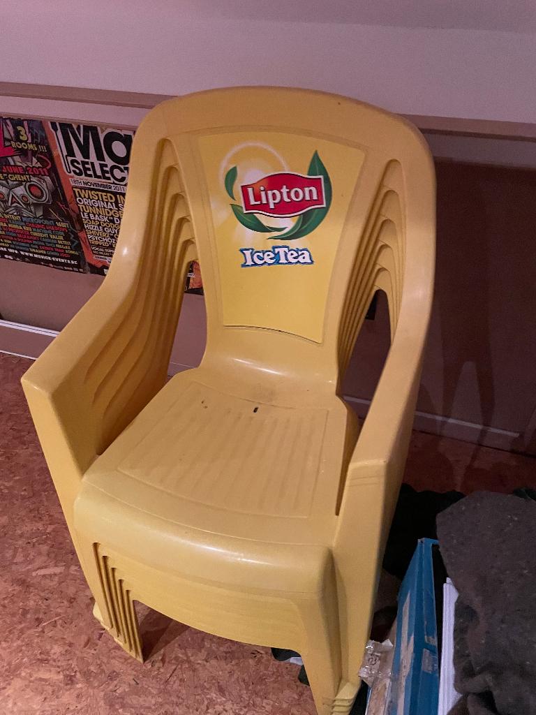 Tuinstoelen lipton ice tea, Ophalen, Kunststof, Overige kleuren, Zo goed als nieuw