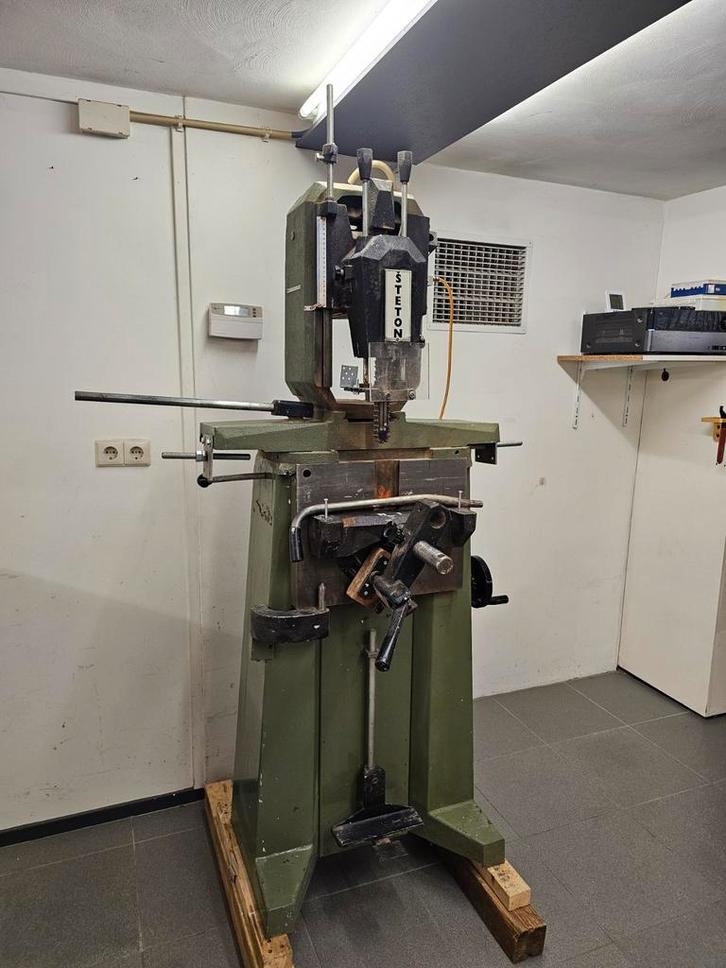 Freesmachine Kettingfrees Steton - houtfrees, Zakelijke goederen, Machines en Bouw | Houtbewerking, Ophalen