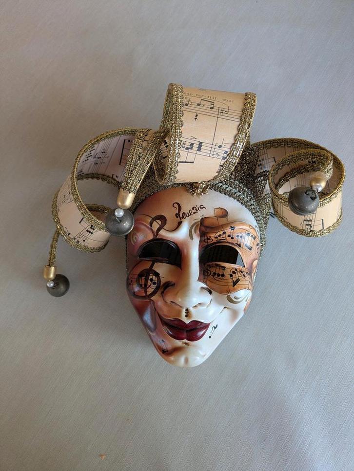 Masque vénitien authentique, fait main, design musical,, Antiquités & Art, Antiquités | Autres Antiquités, Enlèvement