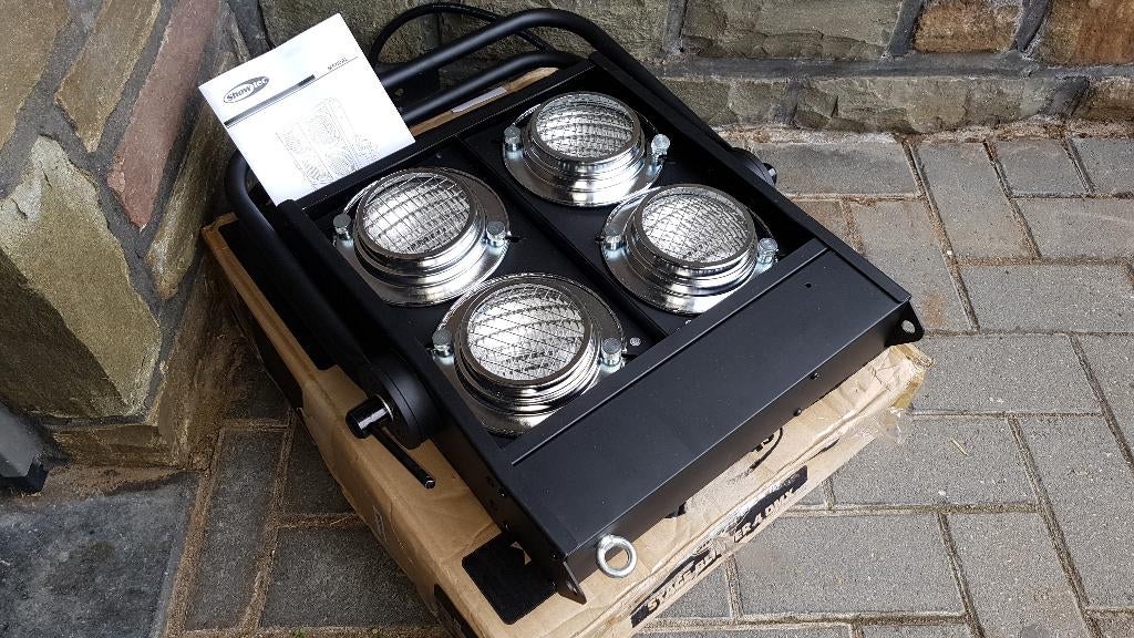 2x Showtec stage blinder 4, Ophalen, Gebruikt, Licht