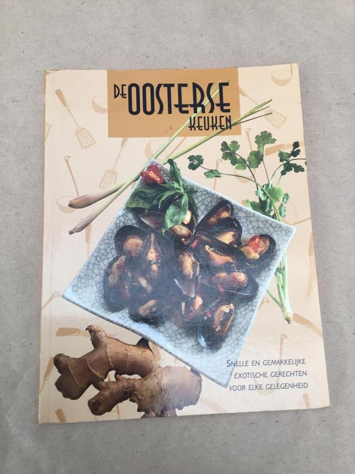 Kookboek De Oosterse keuken, Livres, Livres de cuisine, Comme neuf, Asie et Oriental, Enlèvement ou Envoi