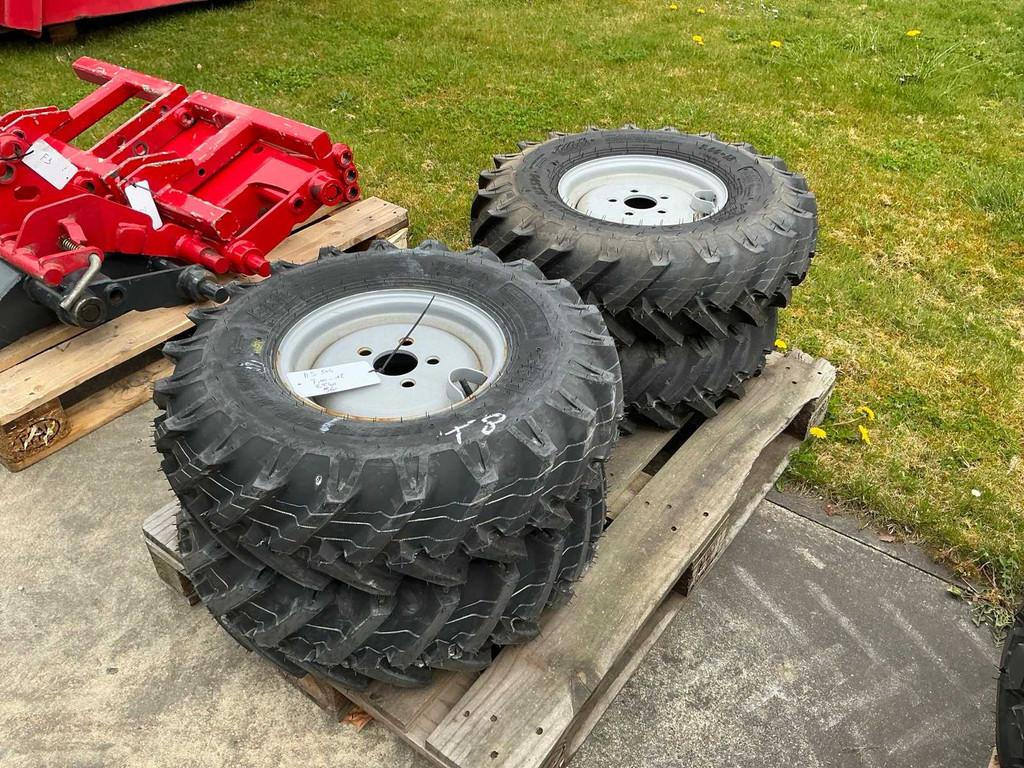 BKT AS504 Band met velg (4x), Zakelijke goederen, Landbouw | Onderdelen | Banden, Velgen en Assen