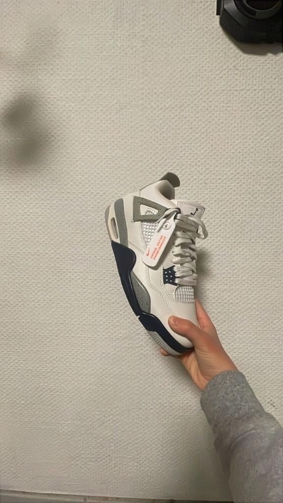 Jordan 4's midnight navy, Kleding | Heren, Schoenen, Wit, Nieuw, Ophalen of Verzenden, Sneakers