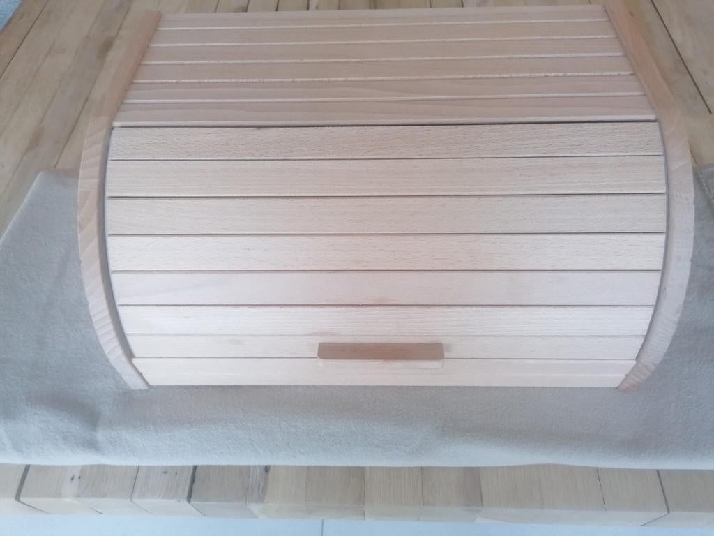 Ikea brooddoos., Ophalen