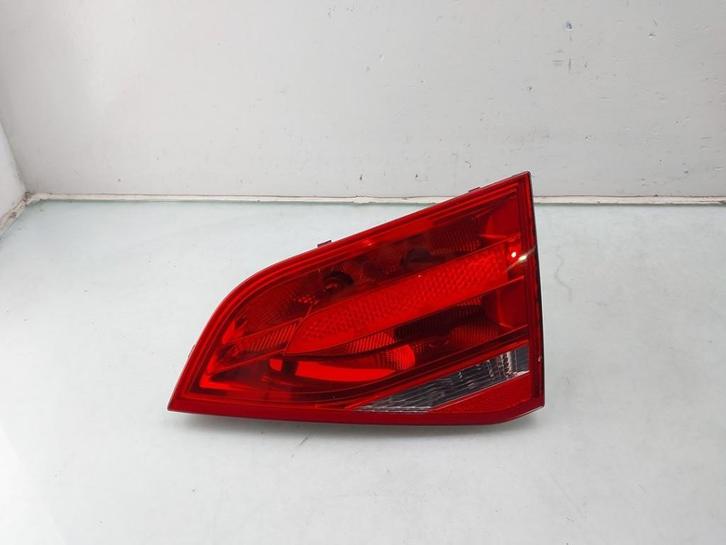 FEU ARRIÈRE DROIT Audi A4 (B8) (|8K5945094D|), Autos : Pièces & Accessoires, Éclairage, Audi, Utilisé