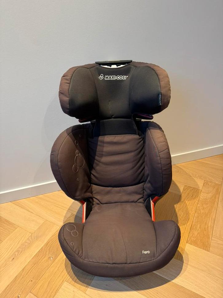 Maxi-Cosi Fero zwart, Kinderen en Baby's, Autostoeltjes, Gebruikt, Maxi-Cosi, 15 t/m 36 kg, Autogordel, Verstelbare rugleuning