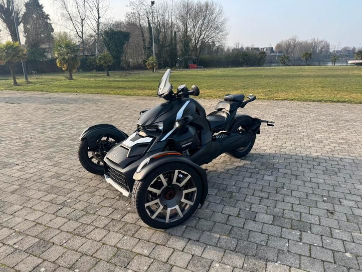 Can-Am Ryker 900 Rally Edition – Vol opties – Topstaat, Motoren, Quads en Trikes, meer dan 35 kW, 3 cilinders, Ophalen of Verzenden