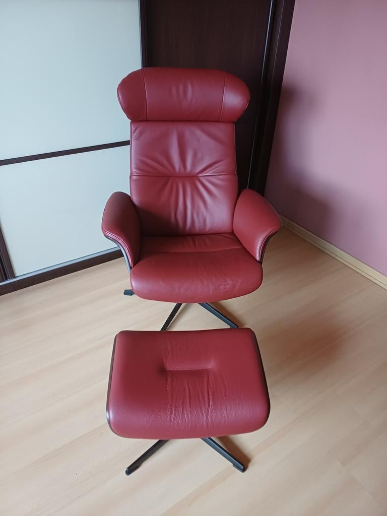 Relax cuir + repose pieds, Enlèvement, Bois