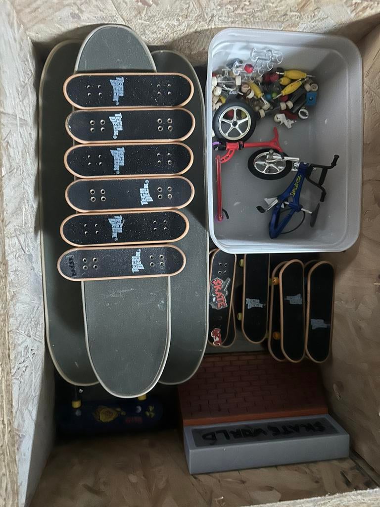 Tech Deck fingerboard set + accessoires, Verzamelen, Speelgoed, Ophalen