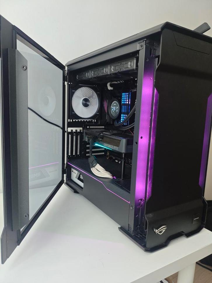 RTX 5070 STUKS, Computers en Software, Desktop Pc's, SSD, Gaming, Ophalen