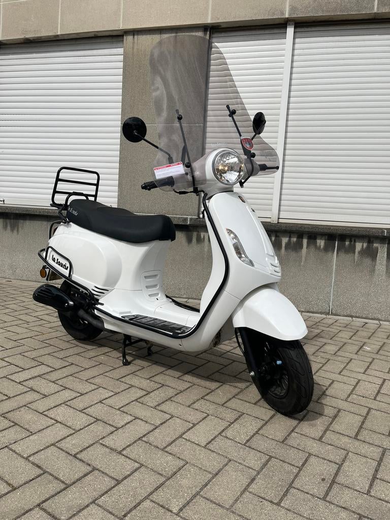 La souris special edition, Vélos & Vélomoteurs, Enlèvement, Comme neuf