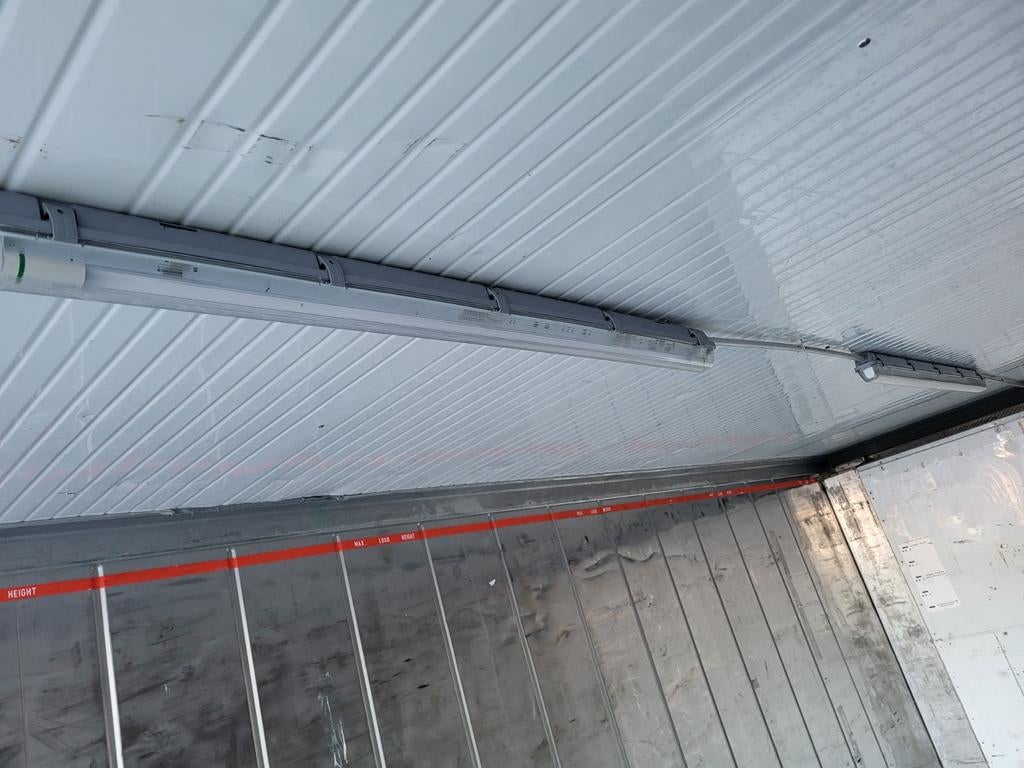 Vries en koelcontainer 20ft, Ophalen