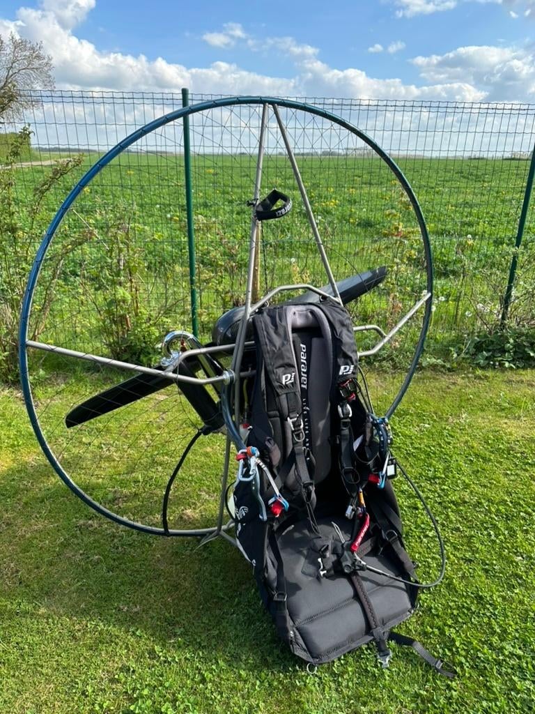 Paramoteur - Parajet Maverick 2 - Factory R MY25, Sports & Fitness, Vol à voile & Parapente, Enlèvement, Comme neuf, Paramoteur