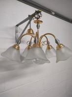 Joli lustre, Enlèvement, Verre