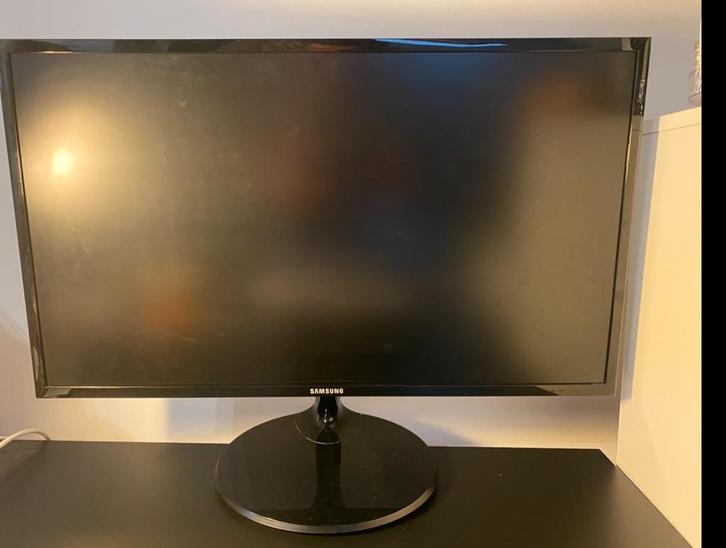 Samsung Monitor 27 inch 1920 x 1080 FHD LED, Computers en Software, Monitoren, Zo goed als nieuw, HDMI, VGA, Gaming, Kantelbaar