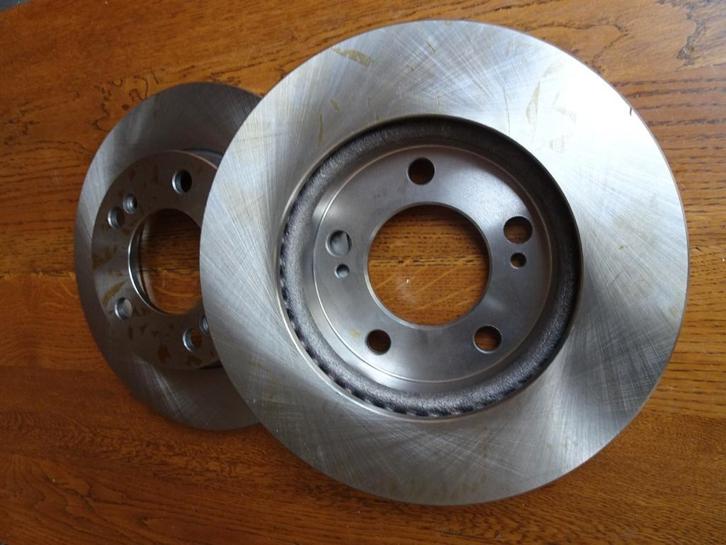 Remschijven Ssangyong, Autos : Pièces & Accessoires, Freins & Transmission, SsangYong, Neuf, Enlèvement ou Envoi