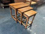 Lot de 3 tables gigognes en bois massif, Ophalen of Verzenden, Zo goed als nieuw