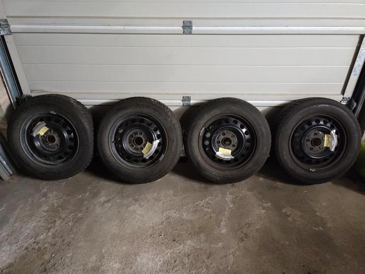 Opnieuw verkrijgbaar Winterkit (velgen en banden van plaatst, Auto diversen, Overige Auto diversen