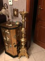 Twee oude,  hoge massief koperen kandelaars, Ophalen, Koper of Brons