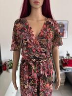 Superbe combinaison à imprimé floral (taille S/M), Vêtements | Femmes, Combinaisons, Taille 38/40 (M), Enlèvement ou Envoi, Comme neuf