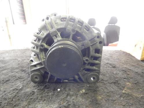 Dynamo van een Renault Laguna, Auto-onderdelen, Motor en Toebehoren, Renault, Gebruikt, 3 maanden garantie, Ophalen of Verzenden