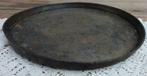 Kleine platte Franse verweerde doorleefde bakvorm met haakje, Ophalen of Verzenden