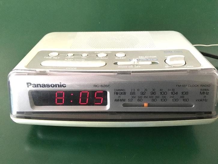 Radio-réveil Panasonic, Electroménager, Réveils, Comme neuf, Enlèvement