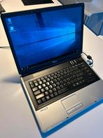 Laptop Fujitsu Amilo Pi 1505 - Windows 10, Utilisé