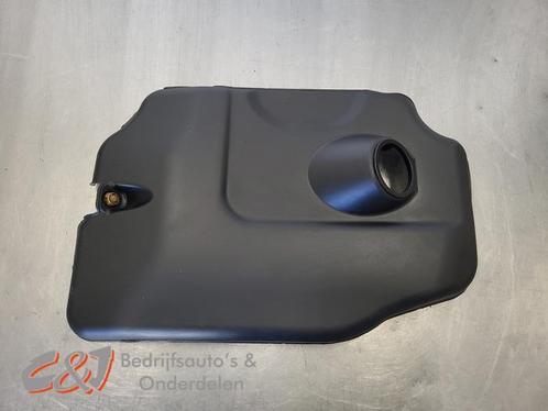 Afdekplaat motor van een Iveco New Daily, Auto-onderdelen, Motor en Toebehoren, Overige automerken, Gebruikt, 3 maanden garantie