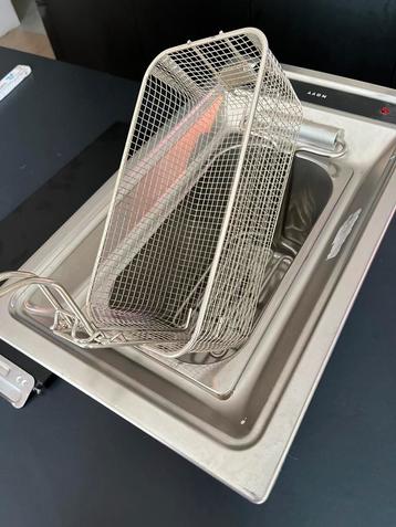 Inbouw friteuse Novy met deksel beschikbaar voor biedingen