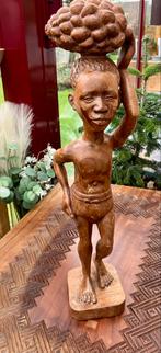 Statue africaine en bois année 55