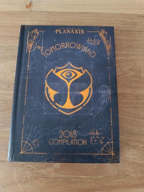 3 Dubbel CD Tomorrow Land compilation 2018, Cd's en Dvd's, Cd's | Verzamelalbums, Zo goed als nieuw, Dance, Boxset, Ophalen of Verzenden