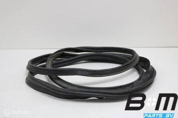 Achterkleprubber Audi A8 4N 4N0827705