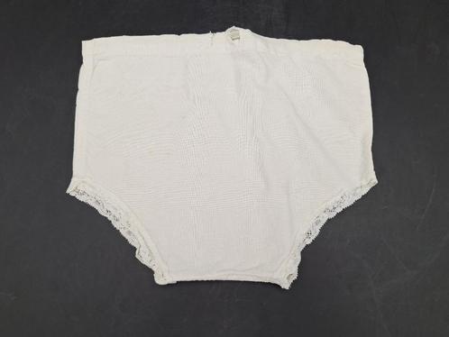 oude witte poppen onderbroek, jaren 60, Verzamelen, Poppen, Nieuw, Overige typen, Ophalen of Verzenden