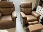 Twee identieke elektrische relaxstoelen/zetels (leer), Huis en Inrichting, Fauteuils, Ophalen, Zo goed als nieuw