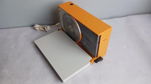 Vintage - Oranje kleurige broodsnijmachine elektrisch - Krup, Antiek en Kunst, Antiek | Keukengerei, Ophalen of Verzenden