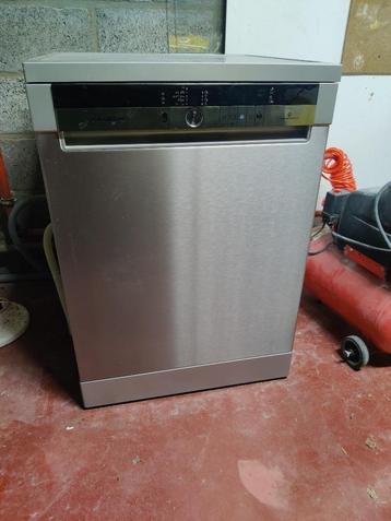 Grundig vaatwasser, Elektronische apparatuur, Vaatwasmachines, Ophalen, Gebruikt, 85 tot 90 cm, 45 tot 60 cm