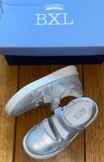 Nieuwe zilveren zomer schoentjes BXL meisjes maat 24, Kinderen en Baby's, Babykleding | Schoentjes en Sokjes, Nieuw, Schoentjes