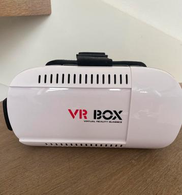 WK706 Virtual Reality Glasses pour Smartphones disponible aux enchères