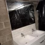 badkamermeubel + spiegel + kranen en sifons, Huis en Inrichting, Badkamer | Complete badkamers, Ophalen of Verzenden, Zo goed als nieuw