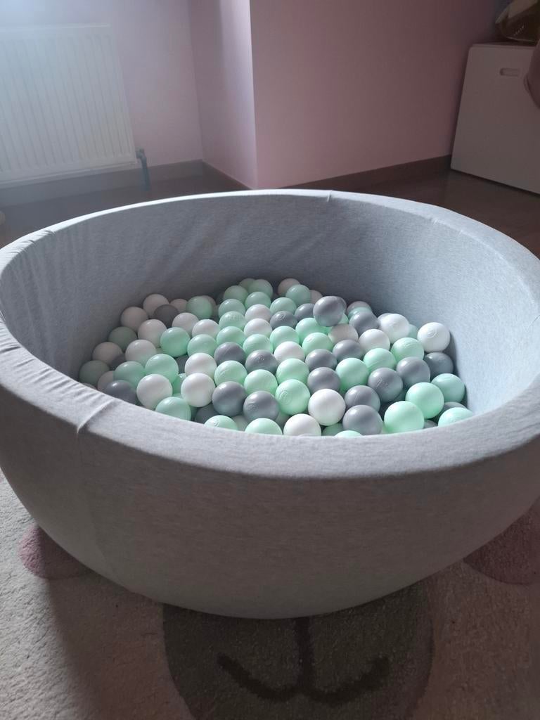 Piscine à balles, Kinderen en Baby's, Speelgoed | Overig, Ophalen, Zo goed als nieuw