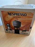 Koffiemachine Nespresso vertuo next - zo goed als nieuw !, Elektronische apparatuur, Koffiezetapparaten, Koffiepads en cups, Koffiemachine