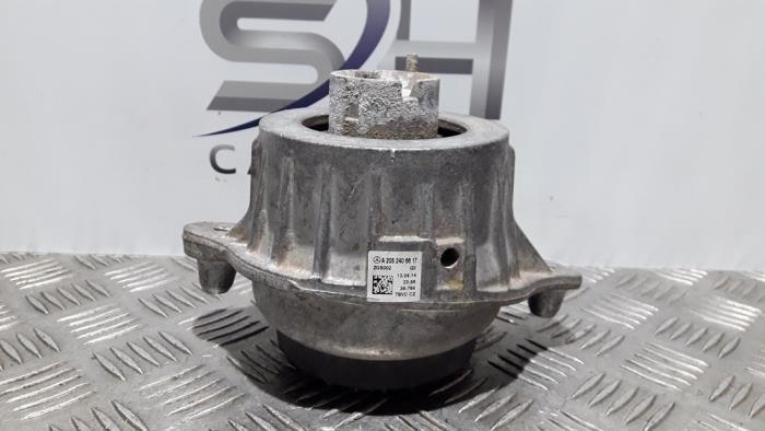 Motorsteun van een Mercedes C-Klasse, Auto-onderdelen, Ophanging en Onderstel, Mercedes-Benz, Gebruikt, 3 maanden garantie, Ophalen of Verzenden