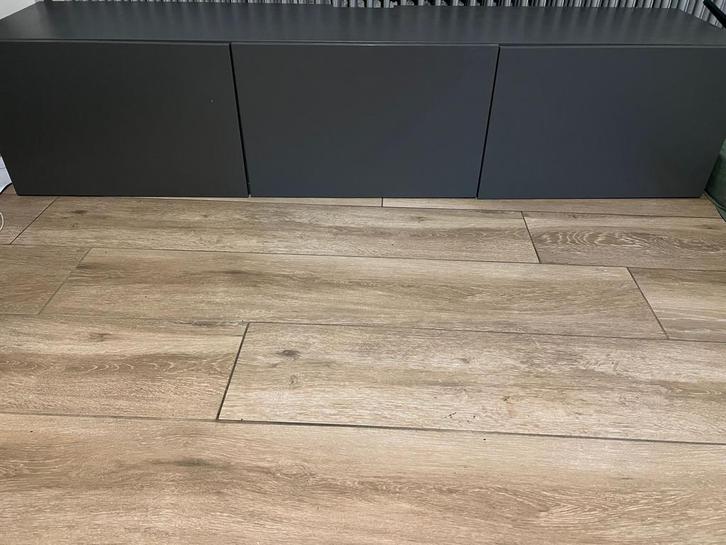 Besta Tv, Maison & Meubles, Armoires | Mobilier de télévision, Utilisé, Enlèvement