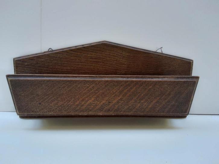 Antiek houten wandbakje., Antiek en Kunst, Antiek | Gereedschap en Instrumenten, Ophalen of Verzenden
