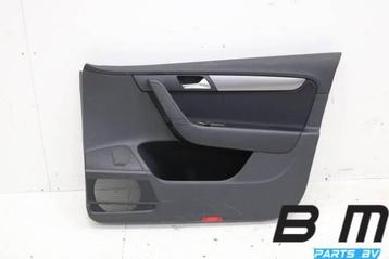 Portierbekleding rechtsvoor VW Passat B7